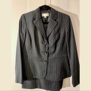 JONES NEW YORK SKIRT SUIT